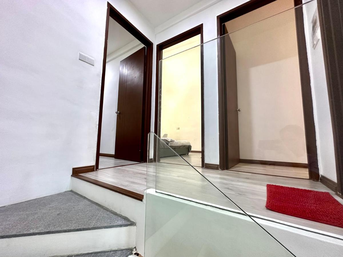 Springfield 3-Storey Cheerful Townhouse #Yoyo Homestay SDK Buitenkant foto